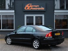 Volvo S60 - 2.4 D5 163PK Automaat, Airco, Trekhaak, Cruise, Halfleder