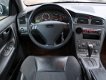 Volvo S60 - 2.4 D5 163PK Automaat, Airco, Trekhaak, Cruise, Halfleder - 1 - Thumbnail