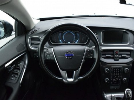 Volvo V40 - 1.6 D2 Momentum - 1