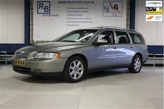 Volvo V70 - 2.4 Edition II Sport NAVI + LEER + XENON + S-DAK - 1