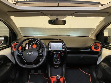 Toyota Aygo - 1.0 VVT-i x-otic Apple Carplay, Airco, Opendak, Dealer onderhouden - 1