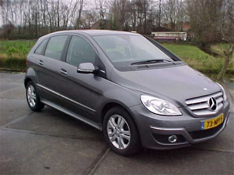 Mercedes-Benz B-klasse - B160 BLUE EFFICIENCY BUSINESS 5DRS AIRCO/CRUISE/BJ2010/KM112 - 1