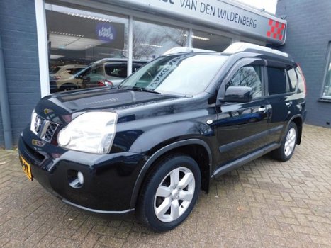 Nissan X-Trail - 2.5 LE 4WD - 1