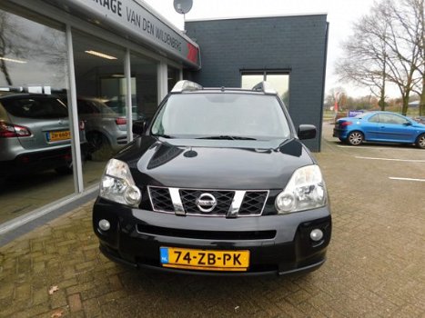 Nissan X-Trail - 2.5 LE 4WD - 1