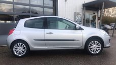 Renault Clio - 1.2-16V Spec. Rip C. LPG-G3