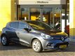 Renault Clio - TCe 90PK LIMITED Navi/Parkeerhulp/All-Season-Banden - 1 - Thumbnail