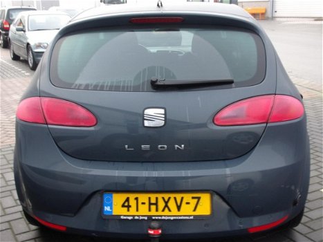 Seat Leon - 1.6 16V 77KW Sport - 1