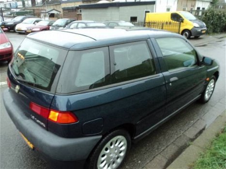 Alfa Romeo 145 - 1.6 Twin Spark 16V L 104000 Km eerste eigenaar - 1