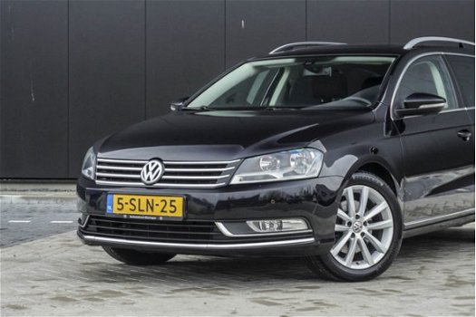 Volkswagen Passat Variant - 2.0 TDI AUTOMAAT Highline +LEER+PANO+NAVI+CAMERA - 1