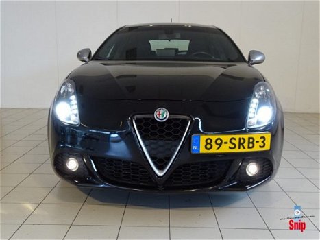 Alfa Romeo Giulietta - 1.6 JTDm Distinctive - 1