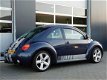 Volkswagen New Beetle - 2.0 Highline Airco/Stoelverwarming/LMV/Trekhaak - 1 - Thumbnail