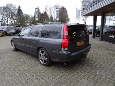 Volvo V70 - 2.4 D5 Black Sapphire Edition II, - 1