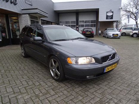 Volvo V70 - 2.4 D5 Black Sapphire Edition II, - 1