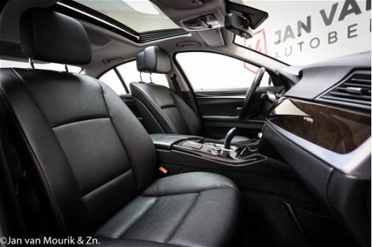 BMW 5-serie - 520d High Executive + | AUTOMAAT | LEDER | CLIMA | CRUISE | NAVI | PDC - 1