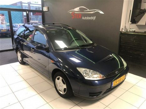 Ford Focus Wagon - 1.6-16V Centennial - 1