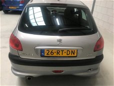 Peugeot 206 - 1.4-16V Gentry NAP Airco 1e eigenaar