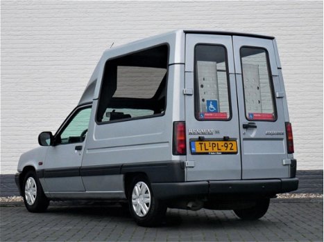 Renault Express - 1.4 Break RT Rolstoel/Automaat/Luchtvering - 1