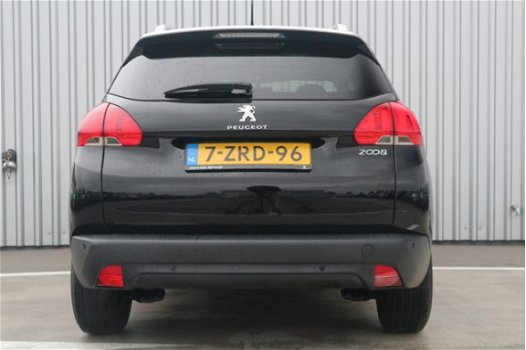 Peugeot 2008 - 1.2 82 pk Active | Navigatie | Panoramadak | Airco | - 1