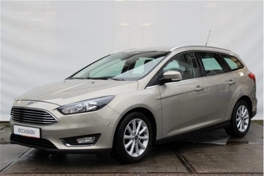 Ford Focus Wagon - 1.0 125PK First Edition | Navi | Clima | Cruise | Winterpack | Parkeersensoren V+ - 1