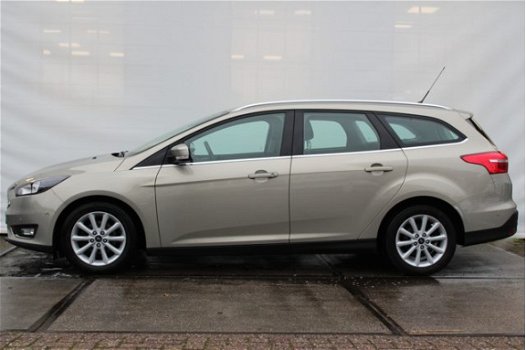 Ford Focus Wagon - 1.0 125PK First Edition | Navi | Clima | Cruise | Winterpack | Parkeersensoren V+ - 1