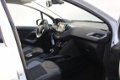 Peugeot 2008 - SUV 1.2 PureTech Allure EAT6 Navi | Pano dak | A. Camera | StoelVW | GRIP control | 1 - 1 - Thumbnail