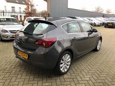 Opel Astra - 1.4 Turbo Ecotec 120pk Cosmo