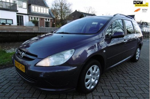 Peugeot 307 SW - 1.6 16V Automaat 2e eig Airco OH-historie Trekhaak 1100kg - 1