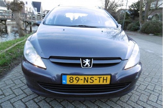 Peugeot 307 SW - 1.6 16V Automaat 2e eig Airco OH-historie Trekhaak 1100kg - 1