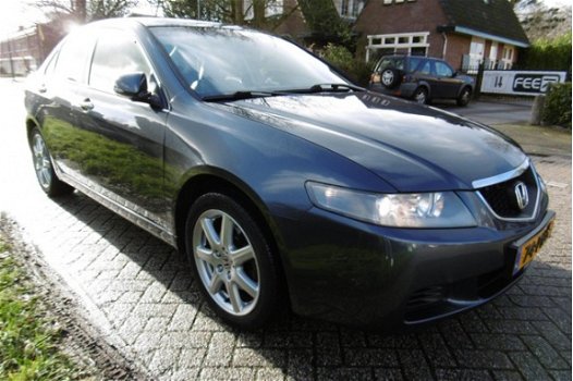 Honda Accord - 2.0i Comfort 155pk 2e eig Airco Cruise Trekhaak 1500kg - 1