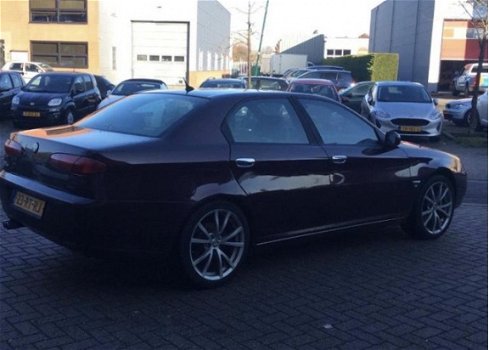 Alfa Romeo 166 - 3.2 V6 Distinctive 241pk 6-bak Leder Schuifdak Navi Etc - 1