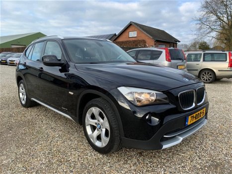 BMW X1 - SDrive18i Executive *Navi-PDC - 1