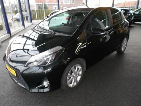 Toyota Yaris - 1.5 FULL HYBRID CVT 5DR - 1