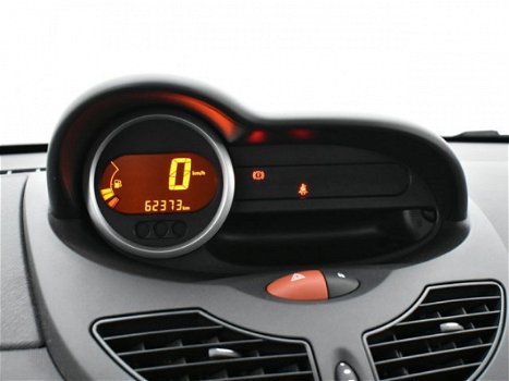 Renault Twingo - 1.2 16V Parisienne / Airco / Radio + Bluetooth - 1