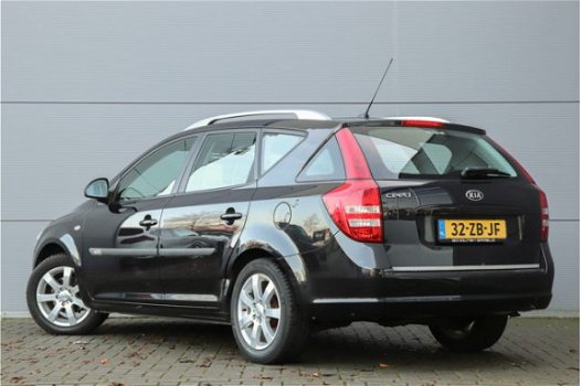 Kia Cee'd - 2.0 X-Ecutive Ecc LMV - 1