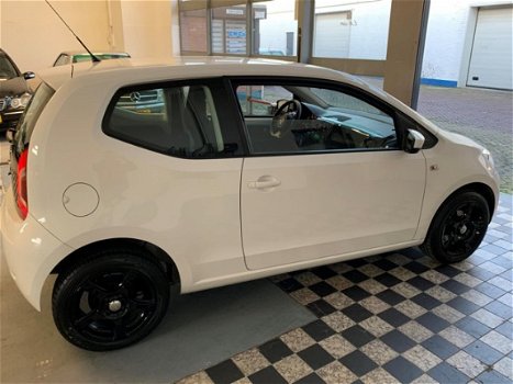 Volkswagen Up! - 1.0 take up BlueMotion Airco Wit sport velgen Nieuwestaat - 1