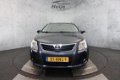 Toyota Avensis Wagon - 1.8 VVTi Panoramic Business Special - 1 - Thumbnail