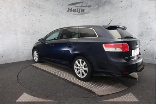 Toyota Avensis Wagon - 1.8 VVTi Panoramic Business Special - 1
