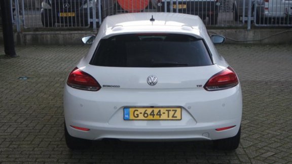 Volkswagen Scirocco - 1.4 TSI 160pk * NL Auto ex-Ambassade - 1