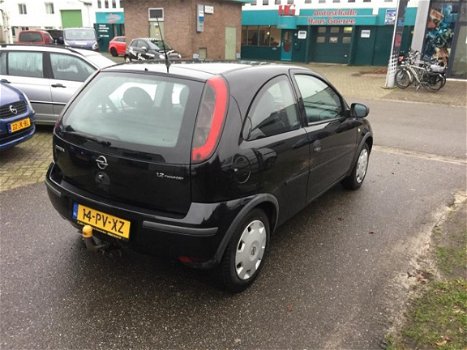 Opel Corsa - 1.2-16V Essentia - 1