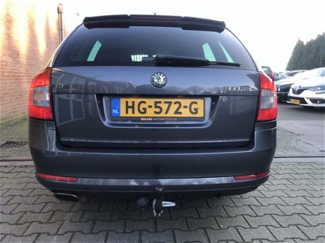 Skoda Octavia Combi - 2.0 TDI Elegance Business Line AUT. *XENON+NAVI+PDC+ECC+CRUISE - 1