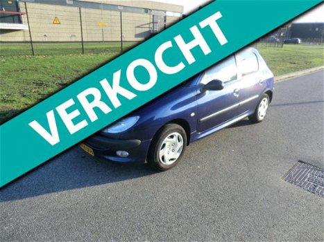 Peugeot 206 - 1.4 XT - 1