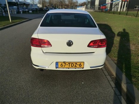 Volkswagen Passat - 1.4 TSI Highline BlueMotion - 1