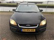 Ford Focus Wagon - 1.6 TDCI Futura Airco/Lm/Export - 1 - Thumbnail