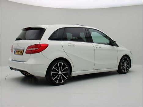 Mercedes-Benz B-klasse - 180 Ambition Comfort Panorama/Navi/NIGHT Pakket - 1