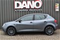 Seat Ibiza - 1.2 TSI 105 PK Style 2014 Grijs Airco/17'' velgen/ - 1 - Thumbnail