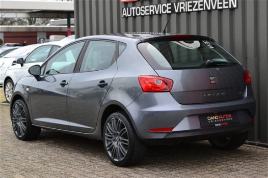 Seat Ibiza - 1.2 TSI 105 PK Style 2014 Grijs Airco/17'' velgen/ - 1