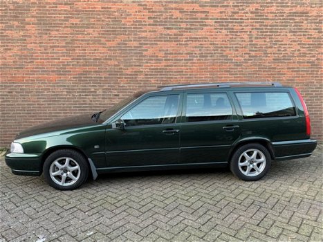 Volvo V70 - 2.4 Europa Automaat - youngtimer - 1