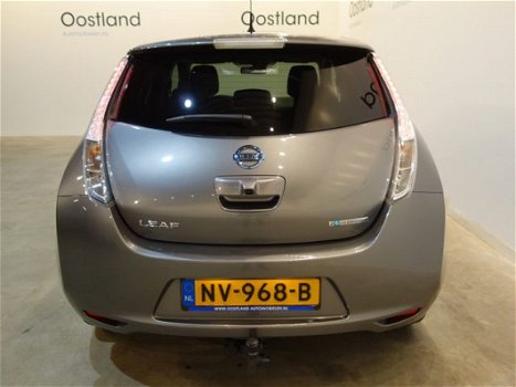 Nissan LEAF - Business Edition 30 kWh excl. BTW / Airco / Bose / 360 camera / Leder / Navigatie / 17 - 1