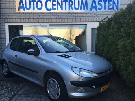 Peugeot 206 - 1.4 Gentry AUTOMAAT AIRCO - 1