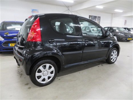 Peugeot 107 - 1.0-12V XS 5 drs Airco - 1